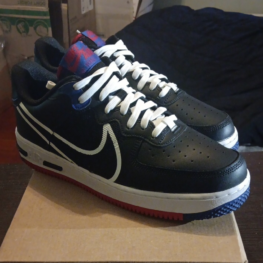 Nike Air Force 1 Low React (2020) Black White Gym Red & Blue Mens 10 W11.5 W/BOX - Picture 3 of 13